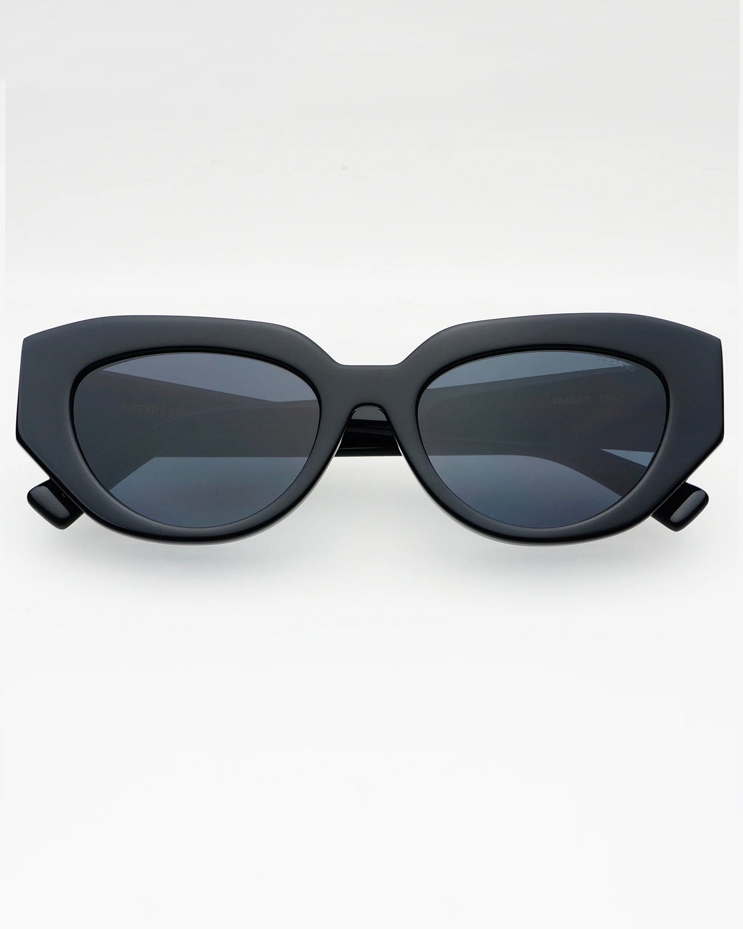 Freyrs Frankie Sunglasses - Black Black