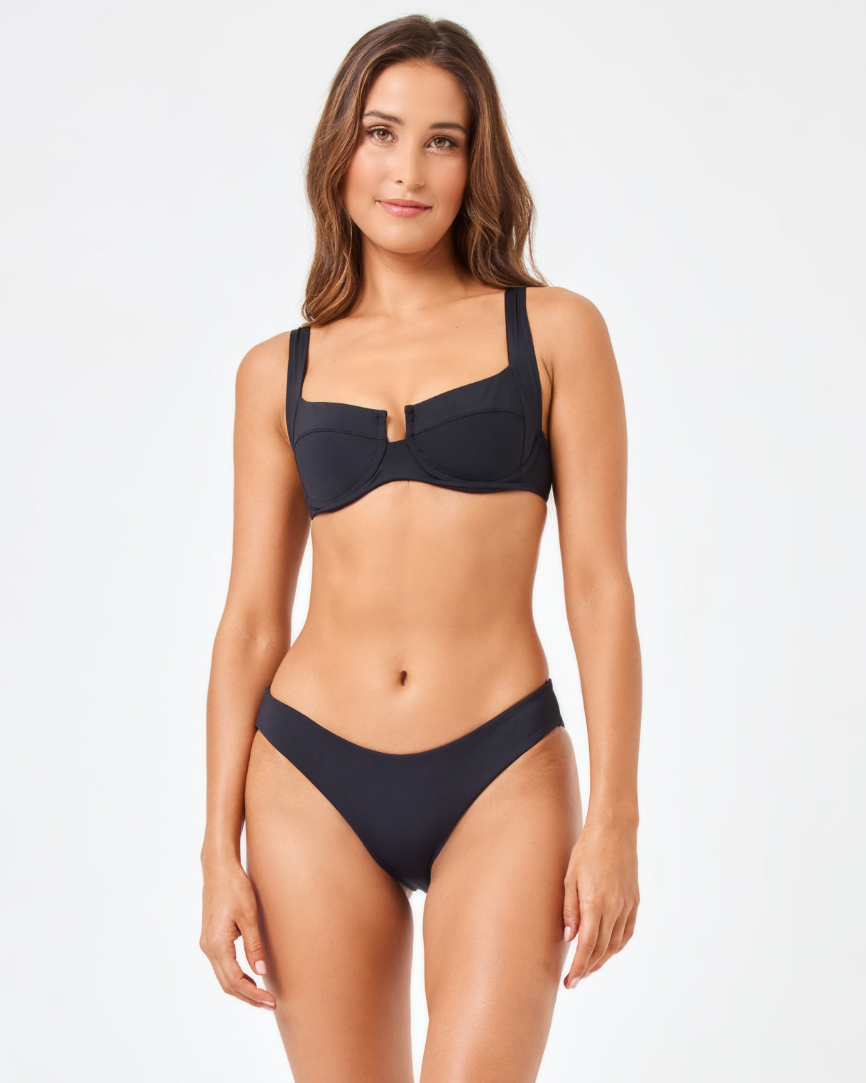 Camellia Bikini Top - Black Black | Model: Anna (size: S)