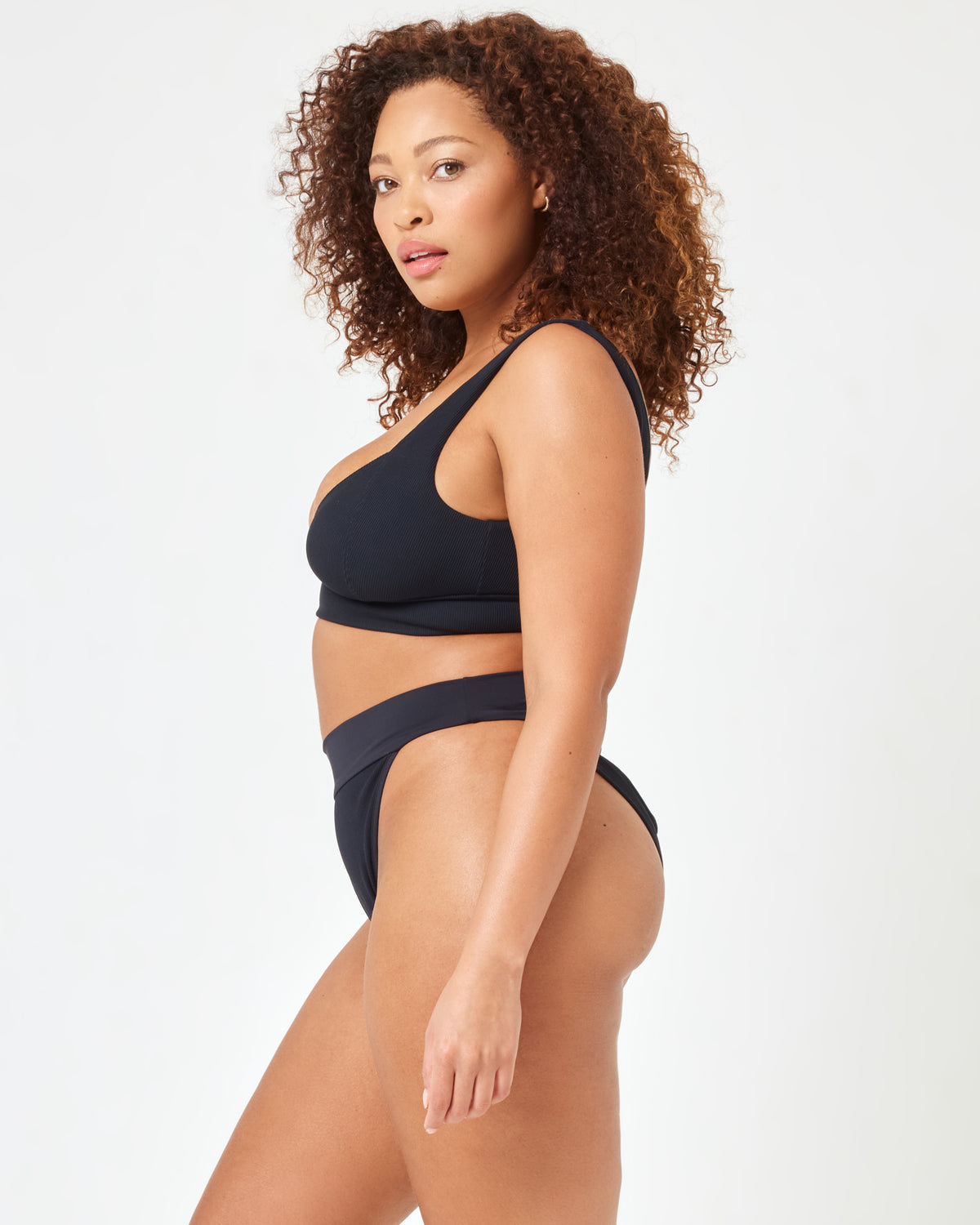 Lola Bikini Bottom - Black Black | Model: Amber (size: XL)