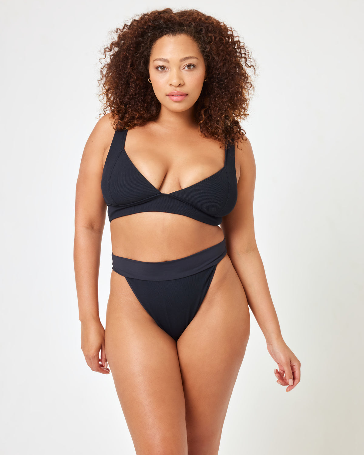 Lola Bikini Bottom - Black Black | Model: Amber (size: XL)